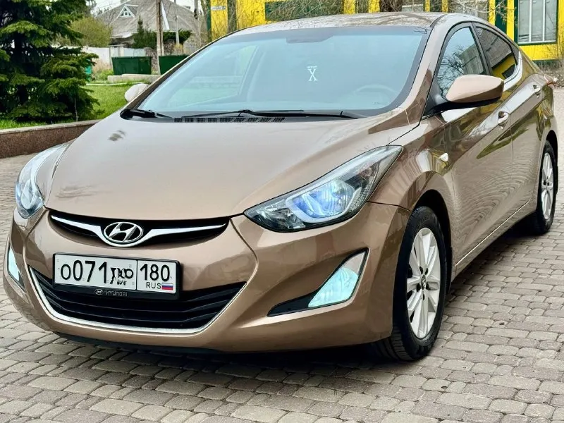 Hyundai elantra 1.6 ат 2016г. родной пробег 167 000 км. автомобиль в отличном состоянии максимальная комплектация не битая некрашеная гаражная хранение покупали в автосалоне все обслуживание цена 1 300 000 руб. телефон +7 949 484 37 35 - фотография - 2