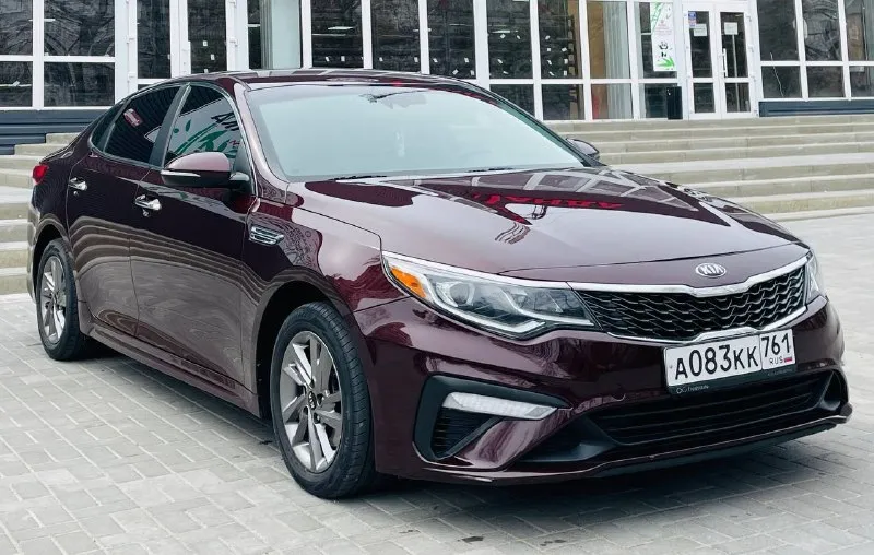 * kia optima restaling * 2019 год бензин 2.4 автомат автомобиль в хорошем состоянии ! с пред максимальной комплектацией есть все для комфортного вождения ! парктроник передние задние, подогрев сидений передних и задних, камера заднего вида, монитор с многими функциями, климат - контроль, круиз- контроль, мульти руль, авто свет лед, датчик дождя, датчик света, дистроник удерживание полосы слепые зоны и многое другое с документами полный порядок! переоформление в мрэо 🇷🇺 диагностическая карта есть тех осмотр не нужен !!!!! цена 1.735:000 ₽ тыс рублей цена снижена на два дня срочно все вопросы по телефону +7949 396 98 55 телеграмма макс также есть на этом номере!!! 📞 звоните: +7(949)3969855 - фотография - 1
