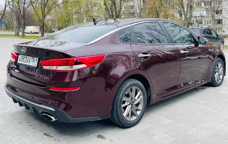 * kia optima restaling * 2019 год бензин 2.4 автомат автомобиль в хорошем состоянии ! с пред максимальной комплектацией есть все для комфортного вождения ! парктроник передние задние, подогрев сидений передних и задних, камера заднего вида, монитор с многими функциями, климат - контроль, круиз- контроль, мульти руль, авто свет лед, датчик дождя, датчик света, дистроник удерживание полосы слепые зоны и многое другое с документами полный порядок! переоформление в мрэо 🇷🇺 диагностическая карта есть тех осмотр не нужен !!!!! цена 1.735:000 ₽ тыс рублей цена снижена на два дня срочно все вопросы по телефону +7949 396 98 55 телеграмма макс также есть на этом номере!!! 📞 звоните: +7(949)3969855 - фотография - 7