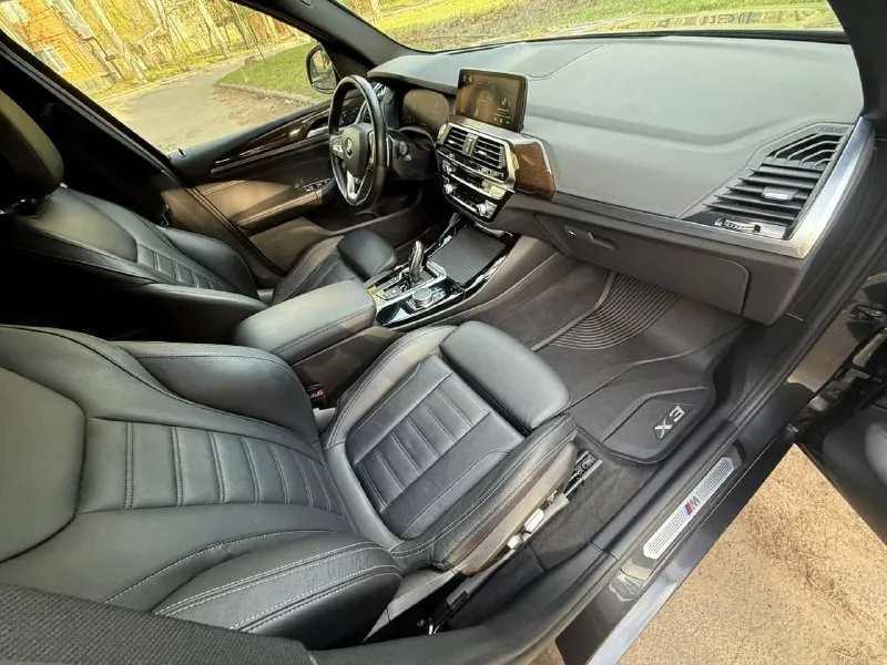 Bmw x3 30i 2.0 xdrive steptronic (252 л. с.) 2020 год, 108000 км. приобретал авто в 2024 году с пробегом 89000 км, заказывал лично выбирая целый авто, весь кузов в родной краске, все стекла оригинал. комплeктация с пaнoрaмoй, мультимедиа mgu c бумерангaми, подогревом руля, подогревом переднего и заднего ряда сидений, беспроводным саrplаy, проэкцией на лобовое. сразу после приобретения сделали большое то с заменой всех жидкостей и масел во всех агрегатах, мойку радиаторов. передняя часть авто в бронепленке. кузов покрывался керамикой летом 2024 года и в октябре 2025 перед зимой. уход за кузовом только на качественной детейлинг мойке. два ключа. машина моя лично, при необходимости дам больше информации по телефону. возможно оформление в кредит. возможен обмен. цена - 4.150.000 р. +79493250509 - фотография - 9
