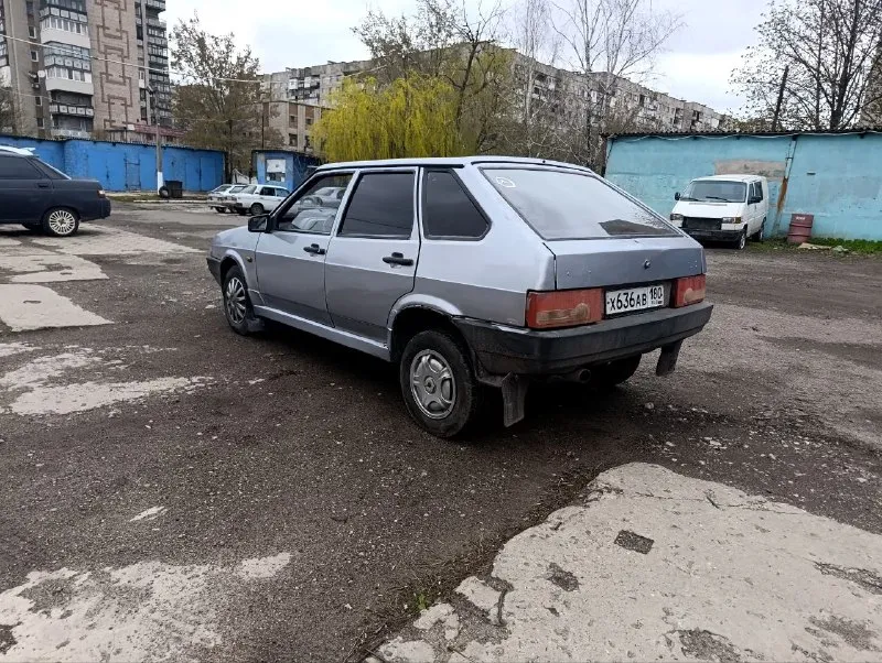 Город горловка, продам ваз 2109,2007 года выпуска, инжектор. автомобиль на полном ходу, мотор бодрый (не троит, масло не ест), коробка 5 ступка (не выбивает). по документам временный рф учёт 180 до 2028 года. цена 88 тыс. руб. небольшой торг. +79495096146 📲 tg: андрей 0110 📞 звоните: +7(949)5096146 - фотография - 1
