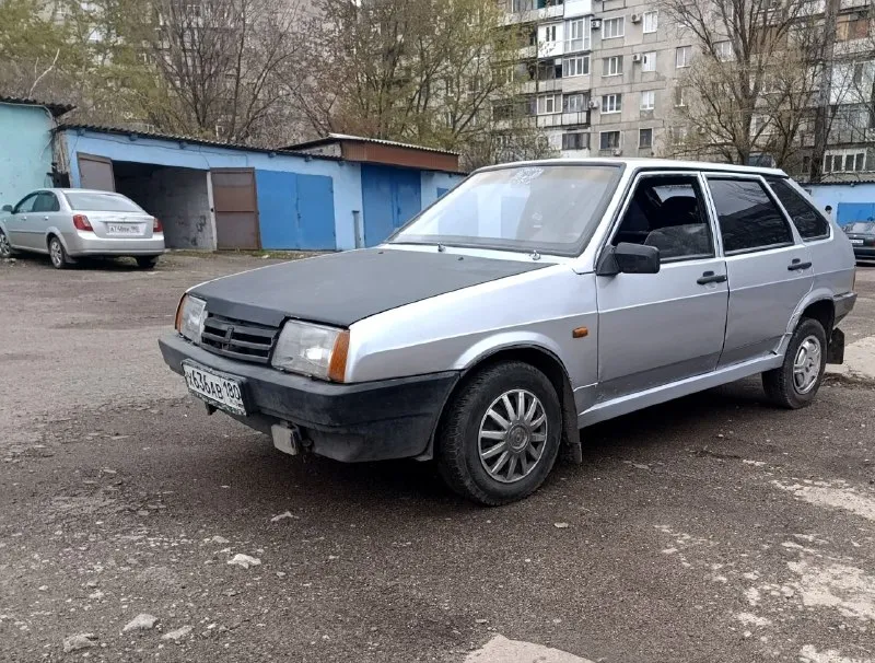 Город горловка, продам ваз 2109,2007 года выпуска, инжектор. автомобиль на полном ходу, мотор бодрый (не троит, масло не ест), коробка 5 ступка (не выбивает). по документам временный рф учёт 180 до 2028 года. цена 88 тыс. руб. небольшой торг. +79495096146 📲 tg: андрей 0110 📞 звоните: +7(949)5096146 - фотография - 3