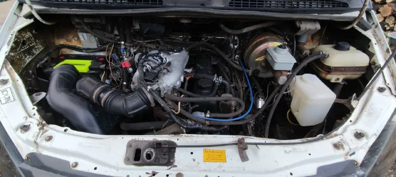 Продам газель 2013г. мотор 4216. пробег 244 321тыс. изотермический фургон. газ евро4 все работает. была куплена в донецке в автосалоне. с тех пор владелец не менялся. имеется сервисная книжка. тех осмотр пройден. переоформление обязательно. залогов, арестов, штрафов, ограничений нет. юридические полностью в порядке. из вложений требуется ремонт передней подвески что то гремит и жизненные болячки по лкп. кабина в около идеальном состоянии не красилась и не варилась и сварки не требует. все нюансы можем обсудить при встречи. цена 680тыс. город макеевка днр телефон для связи +79496440155 дмитрий. 📞 звоните: +7(949)6440155 - фотография - 7