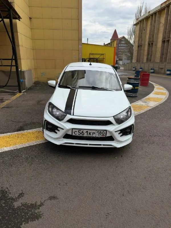 Ваз гранта fl✅ на 8 клопе✅ газ/бензин ✅ выпуска 2019 год ✅ пробег 129 тыс. ✅ мотор работает хорошо ✅ не дымит, ✅тянет очень бодро!✅ коробка механика, переключает мягко, без хрустов✅, не выбивает, ✅ не воет! ✅ ходовая не гремит, мягкая! ✅ перед ss20 comfort ✅ зад demfi comfort дорогие титановые диски, r14 на новой летней резине kumho! ✅ выхлоп тихий, но приятно звучит, с попкормом!✅ установлена хорошая музыка + услилок, ✅стоит хороший андроид качественный ! приятный салон, чистый! 2 этажа led светит очень хорошо! 👌 двери зашумлены машина обработана антикором 👍 по кузову все отлично 👍 по документам, все чисто, без запретов, без штрафов, птс стс дкп все на руках 180регион по всей информации по номеру:+79498402627(мах) +79493521082 цена 800 торг на полный бак бензина 📞 звоните: +7(949)8402627 - фотография - 7