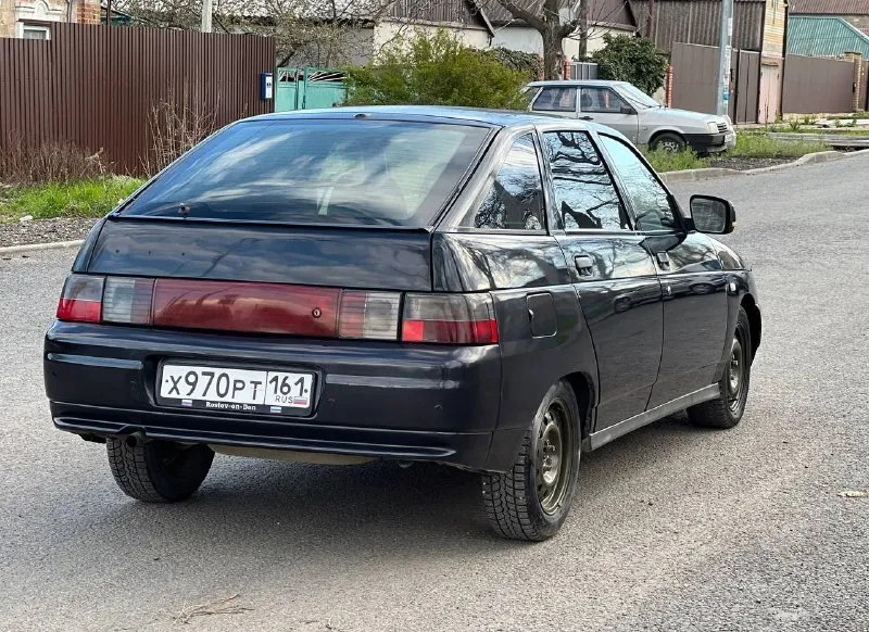 Продам автомобиль, ваз 2112 2006 год, двигатель 16 кл, 124, автомобиль в отличном состоянии, вложений не требует вообще, двигатель коробка в идеале, по ходовой части без нареканий, днище пороги целые, с документами полный порядок, пробег 205 тыс. км. г. мариуполь цена 237 000 р торг рассмотрю обмен +79494969176 +79490908280 - фотография - 5