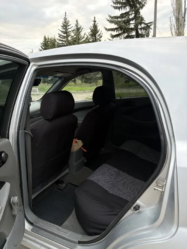 Продам chevrolet лачетти 2007г
1.4 16V, механика.
Пробег 138к.
Авто в отличном состоянии на полном ходу.
Гур, абс, передние стеклоподъёмники, 2din магнитола, ухоженный салон!
Вместительный багажник.
Кузов целый но есть моменты по лкп.
Титановые диски с летней резиной.
Переоформление в мрэо, город горловка.
Цена 470 ₽ торг
+79493658942
📲 Tg: @max_180rus
📞 Звоните: +7(949)3658942 - фотография - 6