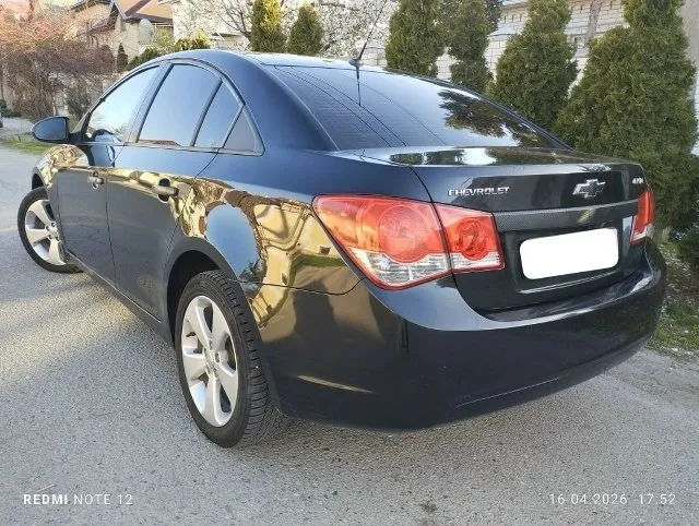 Chevrolet cruz,1.6 механика,2010 год выпуска, пробег 205 000 км, седан, отличное состояние кузова, без дтп, без ржавчины и коррозии, без всяких неприятностей, оцинкованный кузов, самая лучшая связка самого надёжного и неприхотливого мотора с мкпп, мотор 1.6 самый простой, без теплообменника и фазорегуляторов, масла не берет вообще, очень надёжный, кпп и ходовая часть без нареканий, заменено масло, и поменян ремень, салон чистый и аккуратный, не прокуренный, вся электрика рабочая, в комплектации: кондиционер (рабочий и заправленный), гидроусилитель руля, подогрев сидений, бортовой компьютер, противотуманные фары, тонировка, сигнализация, центр. Замок, камера заднего вида, магнитофон 2-х диновый, очень неприхотливый автомобиль, литые диски,2 комплекта колес, оформление вместе с вами в мрэо, без юридических проблем, свежий техосмотр, цена 690000 руб, телефон+7 949 511 15 35
📞 Звоните: +7(949)5111535 - фотография - 3
