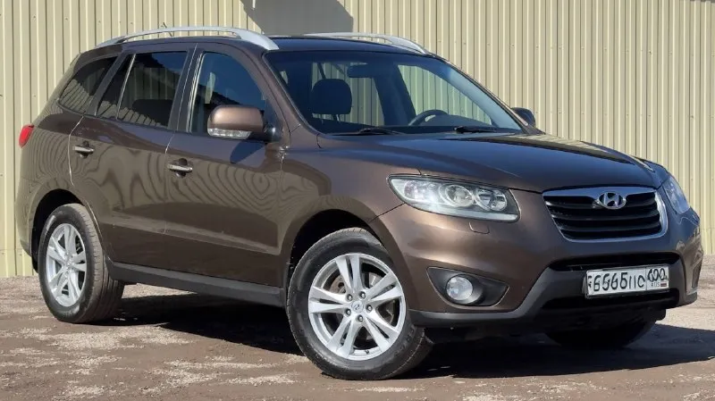 Тел. +79496447941 продам hyundai santa fe 2011г. в идеальном состоянии! по автомобилю делать ничего не надо!! готов ехать на любые проверки за ваш счёт! авто без дтп! автомобиль весь в родном окрасе!! можете приехать с толщиномером проверить! стёкла все заводские включая лобовое! птс оригинал два владельца по птс переоформление в мрэо комплектация двигатель 2.4 бензин пробег 220т родной! abs esp airbag без ключевой доступ запуск start stop круиз контроль бортовой компьютер камера заднего вида кожаный салон электропривод сидения помощь при спуске подогрев сидений подогрев зеркал parktronic датчик света датчик дождя электро слаживания зеркал двухзонный климат контроль 4 стеклоподъемника полный привод хорошая резина два ключа цена 1.220.000т. р очень срочно торг возможно продажа в кредит 📲 tg: @artur_dadunia 📞 звоните: +7(949)6447941 - фотография - 3