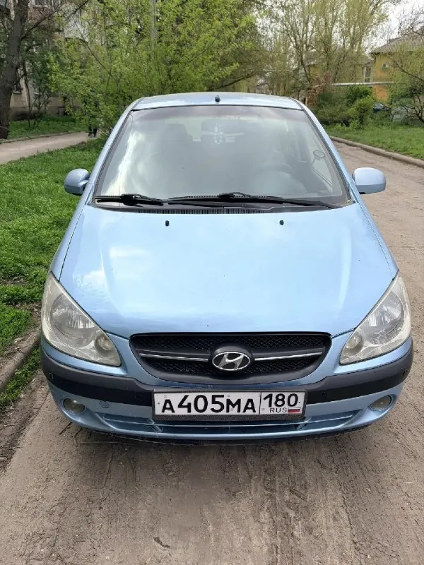 Продам гетц 2008 г. 159 тыс пробег. автомат 1.4. машина полностью обслужена, вложений не требует. замена масла в двигателе, замена масла в акпп, замена бензонасоса, замена датчика коленвала, замена наконечников, замена всех ремней, замена передних колодок, новые чехлы в салоне, два комплекта резины, летняя новая, сигнализация с обратной связью центурион, электрорегулировка зеркал, подогрев передних сидений, климат контроль, 4 стеклоподъёмника, парктроники, камера видеонаблюдения. без ржавчины, жуков и. т. д, кузов хорошем состоянии. 2 комплекта резины. документы все в порядке. оформление в мрэо, без проблем с моим присутствием, техосмотр пройден✅. я собственник осмотр донецк +79493940701 📞 🇷🇺 звоните: +79493940701 - фотография - 1