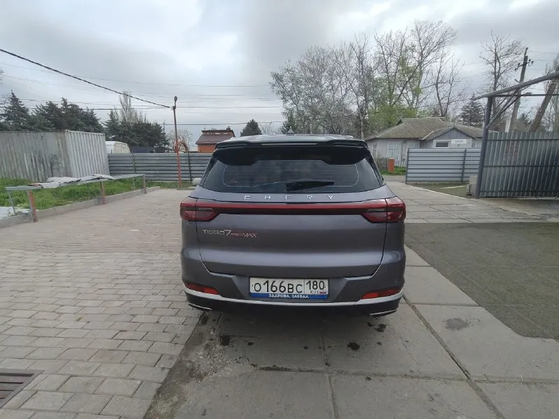 Срочно продам chery tigo 7 pro max 🗓 год выпуска: 2024 ⏳ пробег: 53.000 км 🚨 двигатель: 1.5 турбо л 150 л. с 🛠️ кпп: вариатор ⛽️ топливо: бензин 🚘 привод: передний 🎨 цвет: серый 🚀комплектация: климат-контроль подогревы сидений круиз контроль подогрев переднего и заднего стекла. панорама. камеры 360° цена: 1.700.000 р. +79497078489 telegram, max - фотография - 2
