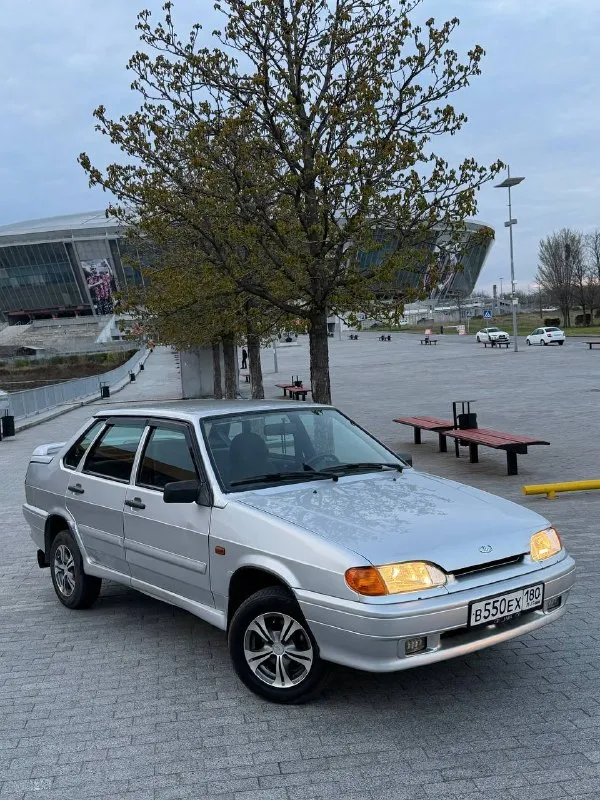 В продаже ваз 2115 2011 года выпуска ❗️цена 280.000 ₽ ❗️ автомобиль в отличном состоянии! 1 владелец. автомобиль приобретался новым в автосалоне в донецке. все сервисные книги есть. два комплекта ключей. два комплекта колёс на дисках. родной пробег 142.000 км. все стёкла включая лобовое родные! по кузову авто полностью в родном окрасе! присутствуют мелкие жизненные моменты, ничего критичного. дно пороги арки стаканы всё полностью целое! по технике полностью обслужена. и коробка работают идеально. ходовая без нареканий, вся тихая. стоит простая музыка. также установлены led туманки. по документам полный порядок осмотр донецк ❗️цена 280.000 ₽ ❗️, торг реальному покупателю! ☎️ +7 (949) 628-72-17 📞 звоните: +7(949)6287217 - фотография - 1