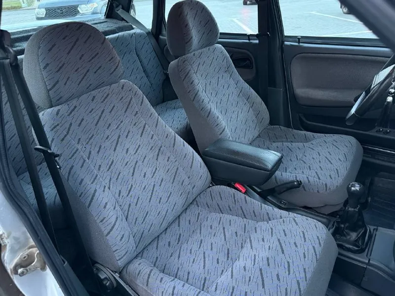 В продаже ваз 2115 2011 года выпуска ❗️цена 280.000 ₽ ❗️ автомобиль в отличном состоянии! 1 владелец. автомобиль приобретался новым в автосалоне в донецке. все сервисные книги есть. два комплекта ключей. два комплекта колёс на дисках. родной пробег 142.000 км. все стёкла включая лобовое родные! по кузову авто полностью в родном окрасе! присутствуют мелкие жизненные моменты, ничего критичного. дно пороги арки стаканы всё полностью целое! по технике полностью обслужена. и коробка работают идеально. ходовая без нареканий, вся тихая. стоит простая музыка. также установлены led туманки. по документам полный порядок осмотр донецк ❗️цена 280.000 ₽ ❗️, торг реальному покупателю! ☎️ +7 (949) 628-72-17 📞 звоните: +7(949)6287217 - фотография - 8