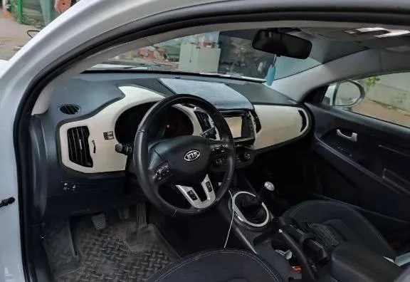 Продажа, донецк. kia sportage sl 2.0 мкпп 170 000 родного пробега! собственник, в пользовании автомобиль длительное время, много чего сделано, перебрана ходовая, произведена замена цепи, масла и фильтра меняются своевременно, резина зима-лето, катализатор удален, т. к. это болячка данных автомобилей. более подробно расскажу по телефону +79498100438 цена 1.3 млн, возможен торг - фотография - 6