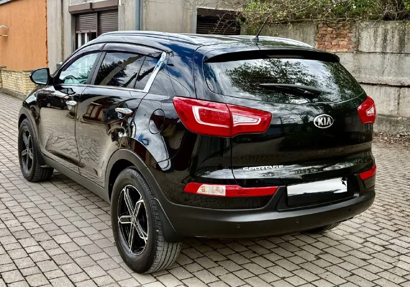 Kia sportage 2014 года 2.0 литра бензин 170 пробег состояние отличное без рыжиков! салон чист ухоженный все работает в штатном режиме резина летняя технически на отлично 👍 ходовая коробка в идеальном состоянии! юридически кристально чистая техосмотр пройден готова на оформление! срочная продажа! осмотр город донецк! цена 1.075 000 тыс руб +7949-612-37-14 +7949-401-03-58 📞 звоните: +7(949)6123714 - фотография - 4