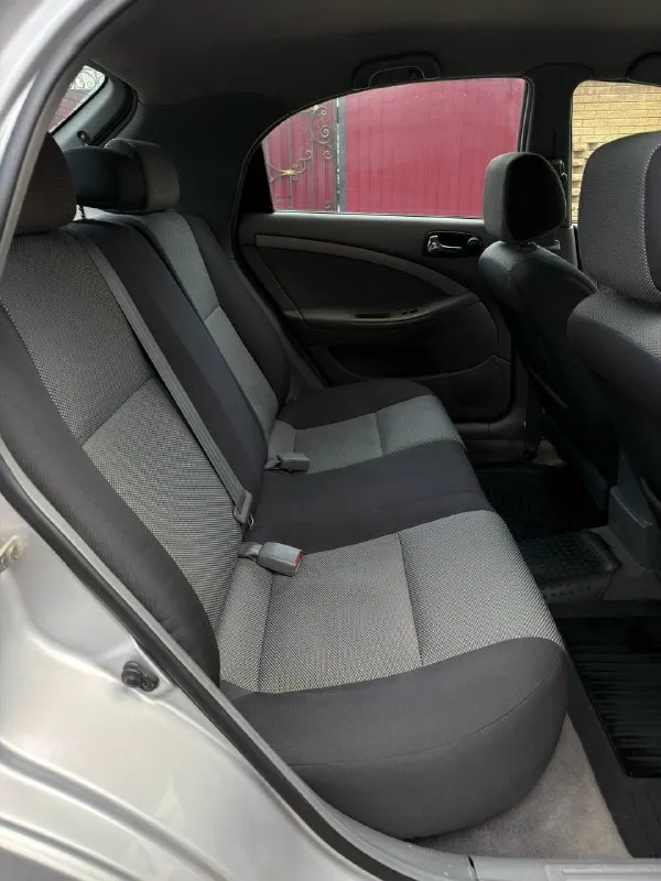 Продам chevrolet lacetti 2009 г. в. у автомобиля 2-владельца за всю историю. двигатель 1.6,пробег 140.000. автомобиль не бит, не крашен. по технической части автомобиль без нареканий. двс и кпп работают идеально. салон автомобиля чист и ухожен. комплектация ( полный электро пакет с отключением стеклоподъемников у пассажиров, управление музыки с руля, кондиционер, абс, airbag, гур) имеется сервисная книжка с записями, два ключа, сигнализация starline (два брелка)с обратной связью и автазапуском. 2 дня назад пройден тех. осмотр, диагностика на руках в мрео можно ехать оформлять сразу. цена 600.000.есть видеообзор max 89939173771 сотовый 89490938925 - фотография - 5