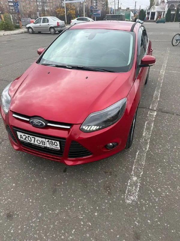 Продам ford focus 3 2011г. двигатель 1.6, автомат пробег 150000 полностью родная лкп цена 880000р зимняя резина 1н сезон в подарок тел 79495175866 - фотография - 8