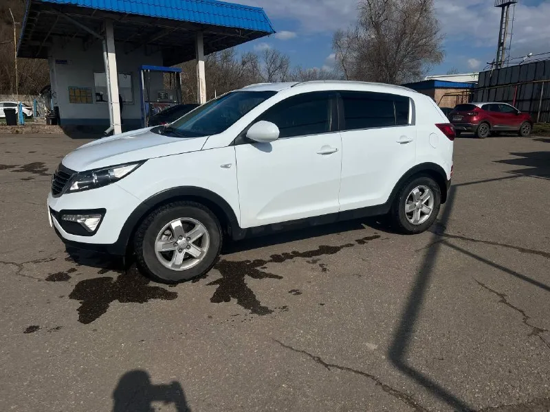 Продажа, донецк. kia sportage sl 2.0 мкпп 170 000 родного пробега! собственник, в пользовании автомобиль длительное время, много чего сделано, перебрана ходовая, произведена замена цепи, масла и фильтра меняются своевременно, резина зима-лето, катализатор удален, т. к. это болячка данных автомобилей. более подробно расскажу по телефону +79498100438 цена 1.250 млн, возможен торг - фотография - 2