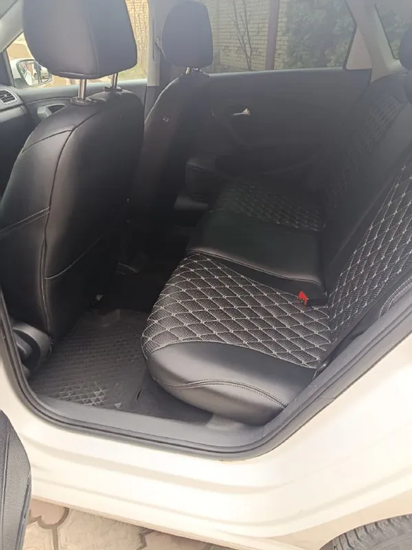 Продам volkswagen polo год 2013 пробег 158тыс двигатель 1.6 кпп механика автомобиль в отличном состоянии для своих лет как технически так и внешне. без дтп, весь в заводском окрасе, все стекла заводские включая лобовое, без трещин и сколов. автомобиль с салона в ростовской обл. авто без вложений, сел и поехал. комплектация: климат, подогрев лобового, подогрев сидений, эл пакет. юридически чистый могу присутствовать при переоформлении в мрео осмотр макеевка цена 875тыс. торг уместен тел+79493179960 телеграмм+79493179960 📞 🇷🇺 звоните: +79493179960 - фотография - 8