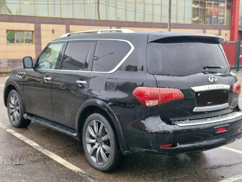 🚗 56 infiniti qx56 2011 г. в. — 7 мест — пробег 230 000 км автомобиль в очень хорошем состоянии. кузов преимущественно в родной краске. без дтп. двигатель после полного кап ремонта. наряд заказы все в наличии. автомобиль на данный момент не требует никаких вложений. юридически чистый. цена 1.900 000 р. торг возле автомобиля. донецк, кировский район +79491452569 вадим цена: 1900000 ₽ 📲 tg: юлия артуровна 📞 🇷🇺 звоните: +79491452569 авторынок днр донецк - фотография - 5