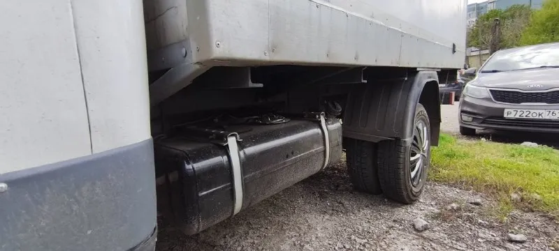 Продам газель 2007г. газ бензин. машина в хорошем рабочем состоянии, стоит сигнализация центральный замок, туманки, стоит новая резина два новых диска, поставил новый бензобак, новые амортизаторы, новая выхлопная система, перепресовал шкворня. машина находится в донецке +7 949 477 2825 📲 tg: дмитрий юрьевич 📞 звоните: +7(949)4772825 - фотография - 6