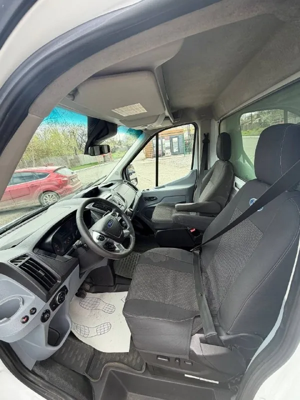 Ford transit 2.2 (дизель), 2014 г. , гидравлический борт 📍 цена: 1.750.000 ₽ (очень низкая. требуется срочная продажа, поэтому без торга!) автомобиль находится в г. енакиево. ✅ состояние: полностью на ходу. техника исправна, все системы работают. ✅ двигатель: 2.2 - надёжный и экономичный. ✅ оснащение: гидравлический борт (исправен, масло не течёт, работает плавно). ⚡ почему цена ниже рынка? срочно нужны деньги. продаю как есть - но всё работает. 📞 быстрый просмотр и сделка. более подробная информация по телефону: +7 988 586 81 61 📞 звоните: +7(988)5868161 - фотография - 8