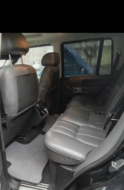 Продам land rover range rover 4.4 at, 2006, пробег 346 000 км авто в отличном состоянии обслуживался в ростове, стоит газ, автомобиль долго в семье и не один все вопросы по телефону +7 949 506-55-87 +7 949 103-62-88 1150000 торг - фотография - 1