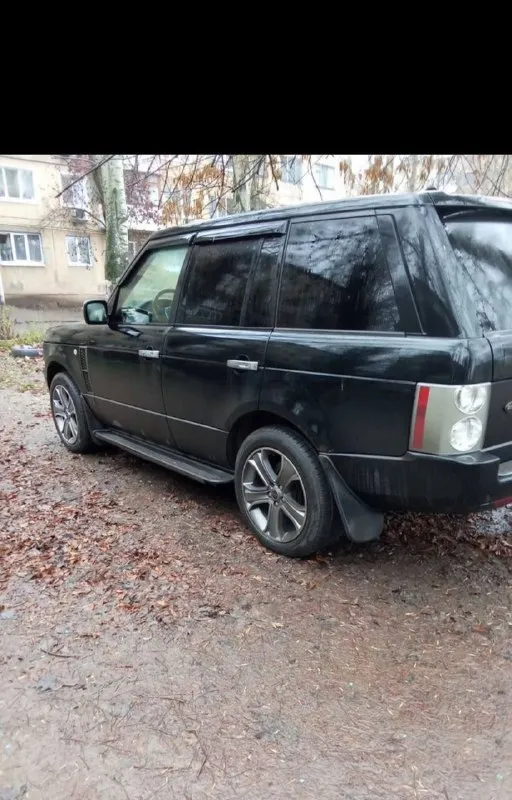 Продам land rover range rover 4.4 at, 2006, пробег 346 000 км авто в отличном состоянии обслуживался в ростове, стоит газ, автомобиль долго в семье и не один все вопросы по телефону +7 949 506-55-87 +7 949 103-62-88 1150000 торг - фотография - 7