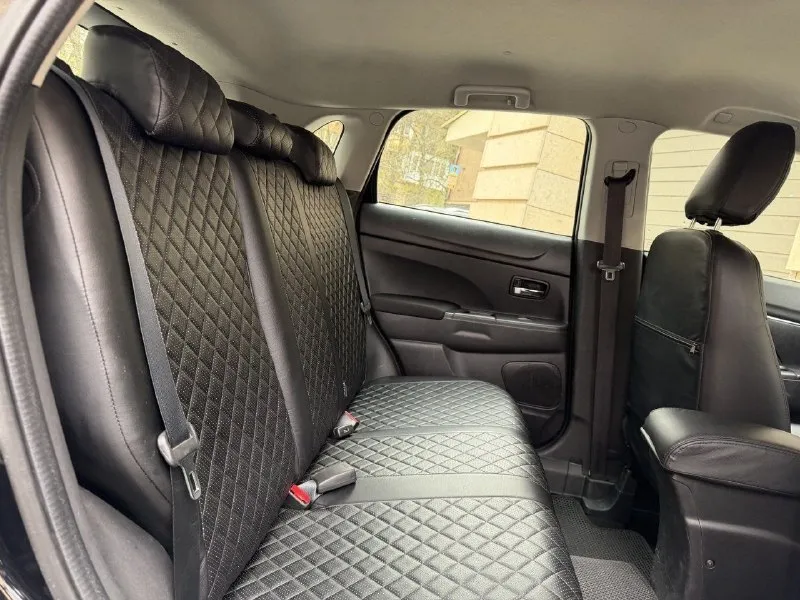 Продам mitsubishi asx рестайлинг, 2014 года выпуска, объем двигателя 1.6 117 л. с, кпп механика (самая надёжная связка в линейке), родной пробег 160.000 км, 2 хозяина, без дтп, в родном окрасе!, состояние автомобиля не выразить на фото, без каких-либо нюансов!, идеальное состояние. автотека ✅ комплектация: подогрев сидений, 4 стеклоподъёмника, кондиционер, подогрев стёкол, abs esp, мультимедиа с хорошим звуком, aux, бортовой компьютер, складывание зеркал, и многое другое для комфортного вождения. авто обслуживался всегда по регламенту, на данный момент полностью обслужен, не требует вложений от слова совсем!, имеются все сервисные книжки, 2 комплекта ключей, установлена сигнализация starline. очень надёжный японский красовер, комфортабельный и вместительный, за машиной ухаживал. по документам любой вид оформления. цена 1.080.000р номер телефона +7949-564-47-36 +7949693-58-50 - фотография - 10