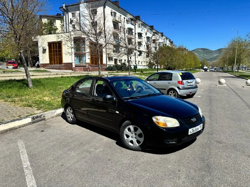 В продаже kia cerato в хорошем состоянии! •год выпуска 2008 •двигатель 1.6 (122л. с) •комплектация lx •салон 4+/5 •бензин/газ •документы в полном порядке! собственник. просмотр в г. мариуполь с 27.04 по 01.05 цена 450.000р/торг номер: +7(938)402-50-87 - павел +7(918)648-75-94 - нина - фотография - 1