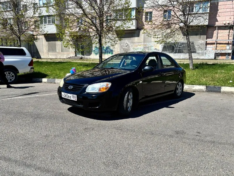 В продаже kia cerato в хорошем состоянии! •год выпуска 2008 •двигатель 1.6 (122л. с) •комплектация lx •салон 4+/5 •бензин/газ •документы в полном порядке! собственник. просмотр в г. мариуполь с 27.04 по 01.05 цена 450.000р/торг номер: +7(938)402-50-87 - павел +7(918)648-75-94 - нина - фотография - 3