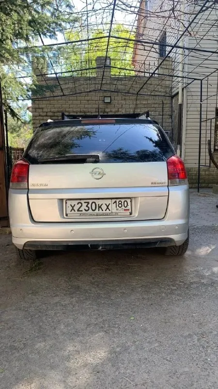 🚗 opel signum 2005 — комфорт и стиль по доступной цене! 💰 цена: 570 000 ₽ (торг у капота) 📍 город: мариуполь 🔧 основное: • двигатель 2.2 direct — едет бодро и уверенно • 3 владельца • есть техосмотр ⚙️ оснащение: • круиз контроль • парктроники • андроид-магнитола • хорошая акустика — музыка звучит отлично • 17” диски ✨ машина в хорошем состоянии, выглядит достойно — реально «космос» для своих лет. подойдёт как для города, так и для трассы. 📞 связь: +7 949 801-38-87 💬 причина продажи — нужны деньги пишите/звоните — отвечу на все вопросы! - фотография - 4
