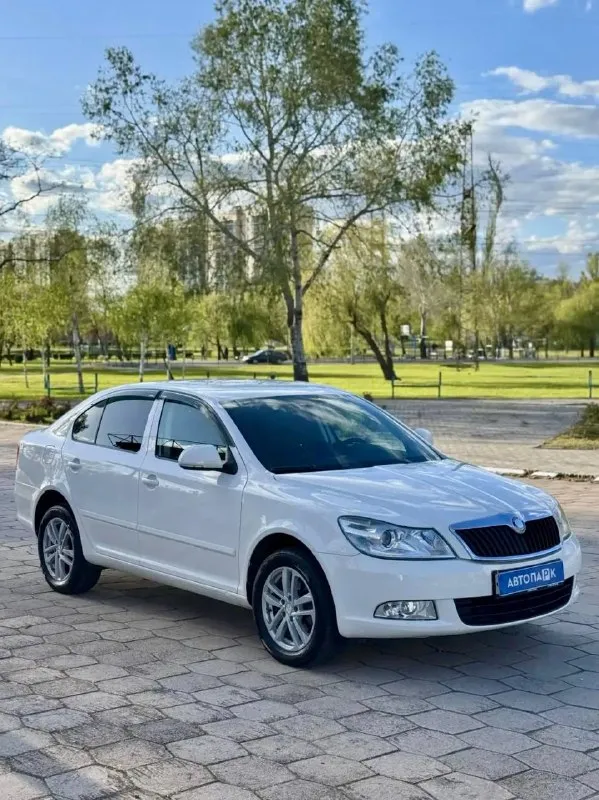 🇨🇿 skoda octavia a5 💰цена: 900 000р 🏢город: мариуполь 📅год выпуска: 2013 🧾пробег: 207 680 км. ⚙️двигатель: 1.6 ⛽топливо: бензин ⚙️кпп: автомат 📞 телефон: +7-949-551-91-52 +7-949-727-41-51 +7-989-263-55-56 💾 описание: продам легенду донб. .. mg/emoji/40/e29c85.png')">✅ оцинкованный кузов лифтбек ✅ ни намёка на коррозию ✅ отличное состояние как внешне, так и технически ✅ отличная комплектация: двух зонный климат-контроль, кожаный руль, линзы, подогрев передних сидений, электро-зеркала с подогревом, все электро стёкла, abs, airbag, бортовой компьютер, гидроусилитель руля, регулировка сидений водителя и пассажира по высоте, литые диски. улица шевченко 2️⃣6️⃣9️⃣ ➕автомобиль с пройденным техническим осмотром и готов к переоформлению. 🏦 возможна продажа в кредит по двум документам. - фотография - 1