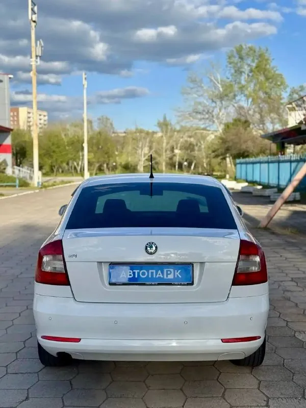 🇨🇿 skoda octavia a5 💰цена: 900 000р 🏢город: мариуполь 📅год выпуска: 2013 🧾пробег: 207 680 км. ⚙️двигатель: 1.6 ⛽топливо: бензин ⚙️кпп: автомат 📞 телефон: +7-949-551-91-52 +7-949-727-41-51 +7-989-263-55-56 💾 описание: продам легенду донб. .. mg/emoji/40/e29c85.png')">✅ оцинкованный кузов лифтбек ✅ ни намёка на коррозию ✅ отличное состояние как внешне, так и технически ✅ отличная комплектация: двух зонный климат-контроль, кожаный руль, линзы, подогрев передних сидений, электро-зеркала с подогревом, все электро стёкла, abs, airbag, бортовой компьютер, гидроусилитель руля, регулировка сидений водителя и пассажира по высоте, литые диски. улица шевченко 2️⃣6️⃣9️⃣ ➕автомобиль с пройденным техническим осмотром и готов к переоформлению. 🏦 возможна продажа в кредит по двум документам. - фотография - 5