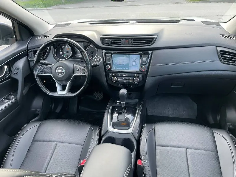 Nissan qashqai 2021г цена 1.900.000 торг мотор 2.0i (147 л. с.) акпп автомат привод fwd пробег 63 тыс один хозяин официальный авто, куплен и обслужен у оф. дилера колёса зима и лето салон кожа обогрев сидений обогрев руля климат контроль 2-ух зонный круиз контроль полноцветный дисплей led фары датчики давления в шинах датчики дождя и света колеса r18 электропривод зеркал парктроники, камеры 360* мультируль осмотр донецк телеграмм +79779106272 📞 звоните: +7(949)9717949 - фотография - 9