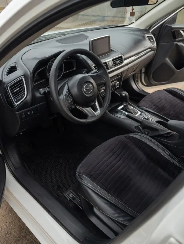 Mazda 3 2014 1.6l акпп 🔥 1 070 000 руб. 🔥 105 л. с. пробег 140 тыс. км продам качественное авто, в хорошем состоянии, вложений никаких не требует, сел и поехал, двигатель без нареканий, коробка прям в идеале, недавно была замена масло в акпп, переключает очень плавно и без рывков. по кузову без критики, рыжиков нет. автомобиль очень экономичный и недорогой в обслуживании, расход по трассе 6 литров. каждый день на ходу, за авто не стыдно любые проверки! продаю по низу рынка, пока есть интересующий меня автомобиль!!! макеевка +79495058019 только звонки - фотография - 5