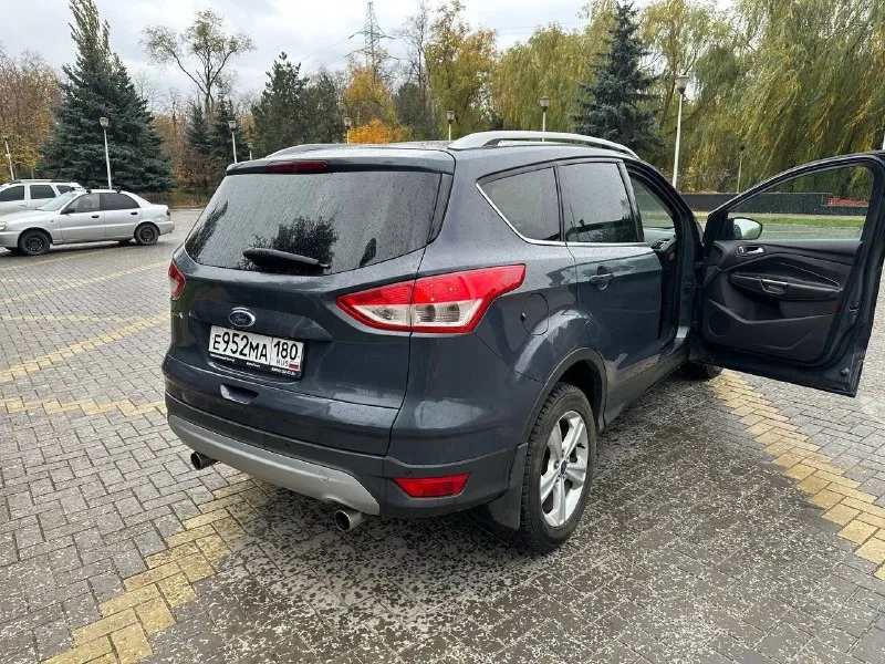 Продам ford kuga2 2014г, 1.6 экобуст, классический автомат, полный привод. 161 тысяч родного пробега. машина в предмаксимальной комплектации. двигатель, коробка, ходовая в отличном состоянии. никаких вложений машина не требует сел и поехал. сигнализация с автозапуском, 2 комплекта ключей. на 180 регионе я хозяин. то проходила своевременно по кузову полным порядок салон в отличном состоянии 10 из 10 масло не жрёт. машина в дтп не участвовала цена : 1 050 000 ( без торга, цена и так сильно снижена в связи с срочной продажей ) +7949 46 40 912 📞 звоните: +7(949)4640912 - фотография - 3