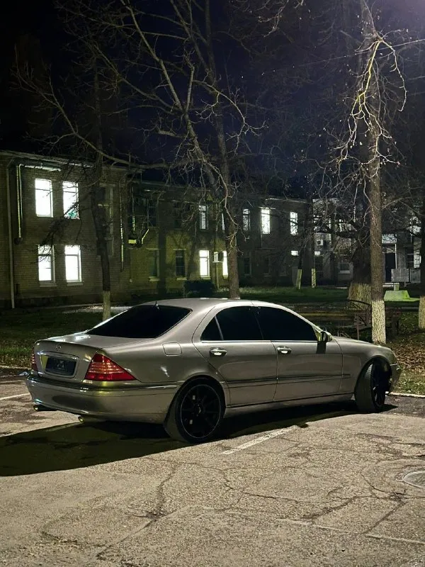 Мерседес w220 2003 год бензин 3,5. стоит контрактный двигатель с японии, 60тыс км. любые проверки. обмен продажа 700тыс все вопросы по телефону +79498975015 - фотография - 2
