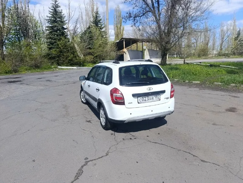 Продам ваз калина крос, 2016 г. в. , 130000 км. , комплектация "люкс" (подогрев лобового стекла, однозоный климат контроль, подогрев передних сидений, полный электропакет). цена 650000 рублей, торг при осмотре! г. снежное. м. т. +7 949 308 62 32 📞 звоните: +7(949)3086232 - фотография - 8