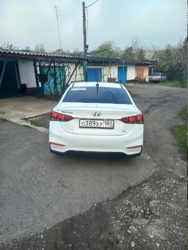 Продам солярис 2 2017г.146т родного пробега, мотор 1,6 акпп, комлектация предмаксимальная, зелёная автотека, вся в родне, линзованый заводской свет с автоматической подсветкой поворотов, стекла завод, обогревом всего плюс обогрев задних сидений, кат на месте в отличном состоянии, датчик света, есп, абс, трмс, акпп и мотор 5+, ходовая завод 5+, вся обслуженая до мелочей заменены все рабочие жидкости плюс колодки, масло зик 5-30 fe, от замены до замены каждая 5 замена халява так как масло не ест, катушки завод, свечи замена 2т назад как и масло, на 120 и 140 замена масла зик сп4 частично, диагностическая карта действительна до 07.05.2027,техосмотр делал в 2025 при покупке авто, любые проверки, эндоскопия цилиндров сделана ни каких задаром заводской хон, цена данного авто 1мл,390т, торг возле авто, сервисные книги, два ключа, сигнализация стайрлайн с авто заводом, все вопросы по тел +79494788945, макс, телега на этом номере, если вы ищите авто без вложений вам сюда, антикор 📞 звоните: +7(949)4788945 - фотография - 2