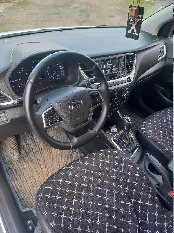 Продам солярис 2 2017г.146т родного пробега, мотор 1,6 акпп, комлектация предмаксимальная, зелёная автотека, вся в родне, линзованый заводской свет с автоматической подсветкой поворотов, стекла завод, обогревом всего плюс обогрев задних сидений, кат на месте в отличном состоянии, датчик света, есп, абс, трмс, акпп и мотор 5+, ходовая завод 5+, вся обслуженая до мелочей заменены все рабочие жидкости плюс колодки, масло зик 5-30 fe, от замены до замены каждая 5 замена халява так как масло не ест, катушки завод, свечи замена 2т назад как и масло, на 120 и 140 замена масла зик сп4 частично, диагностическая карта действительна до 07.05.2027,техосмотр делал в 2025 при покупке авто, любые проверки, эндоскопия цилиндров сделана ни каких задаром заводской хон, цена данного авто 1мл,390т, торг возле авто, сервисные книги, два ключа, сигнализация стайрлайн с авто заводом, все вопросы по тел +79494788945, макс, телега на этом номере, если вы ищите авто без вложений вам сюда, антикор 📞 звоните: +7(949)4788945 - фотография - 4