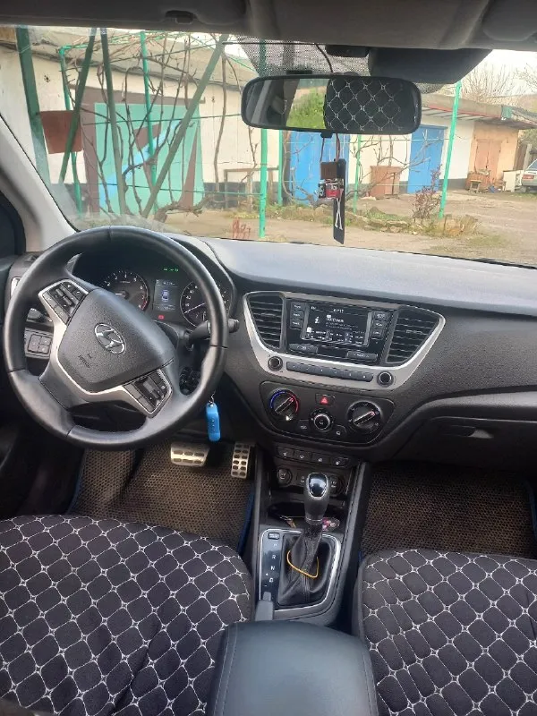 Продам солярис 2 2017г.146т родного пробега, мотор 1,6 акпп, комлектация предмаксимальная, зелёная автотека, вся в родне, линзованый заводской свет с автоматической подсветкой поворотов, стекла завод, обогревом всего плюс обогрев задних сидений, кат на месте в отличном состоянии, датчик света, есп, абс, трмс, акпп и мотор 5+, ходовая завод 5+, вся обслуженая до мелочей заменены все рабочие жидкости плюс колодки, масло зик 5-30 fe, от замены до замены каждая 5 замена халява так как масло не ест, катушки завод, свечи замена 2т назад как и масло, на 120 и 140 замена масла зик сп4 частично, диагностическая карта действительна до 07.05.2027,техосмотр делал в 2025 при покупке авто, любые проверки, эндоскопия цилиндров сделана ни каких задаром заводской хон, цена данного авто 1мл,390т, торг возле авто, сервисные книги, два ключа, сигнализация стайрлайн с авто заводом, все вопросы по тел +79494788945, макс, телега на этом номере, если вы ищите авто без вложений вам сюда, антикор 📞 звоните: +7(949)4788945 - фотография - 6