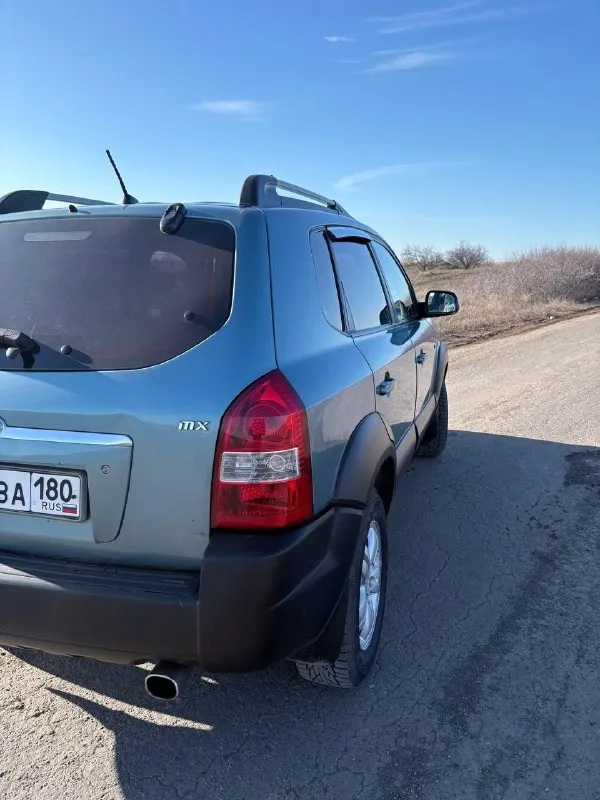 Продам tucson crdi 08г. мех.6 ступка. пробег 260т. км. машина в хорошем состоянии для своих лет. цена:899т. ₽ телефон:±79493835773 - фотография - 3