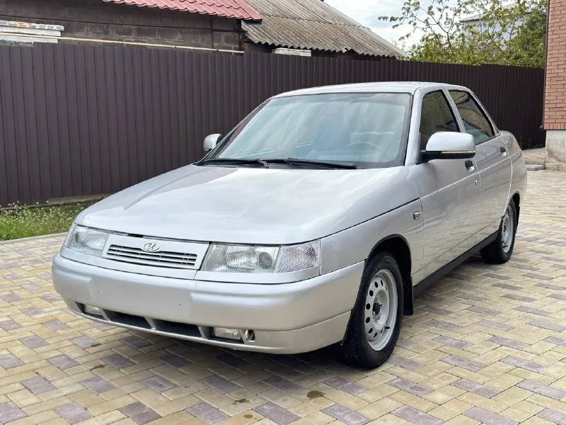 Продам ваз 2110 авто местное один владелец по птс автотека зелёная авто в родной краске в дтп не участвовала без гнили и рыжиков ориганльный пробег 136 тысяч установлен газ вписан в птс авто не каких вложений не требует цена 365 тысяч рублей все вопросы по телефону +79494906570 📲 tg: @belash010 📞 звоните: +7(949)4906570 - фотография - 2
