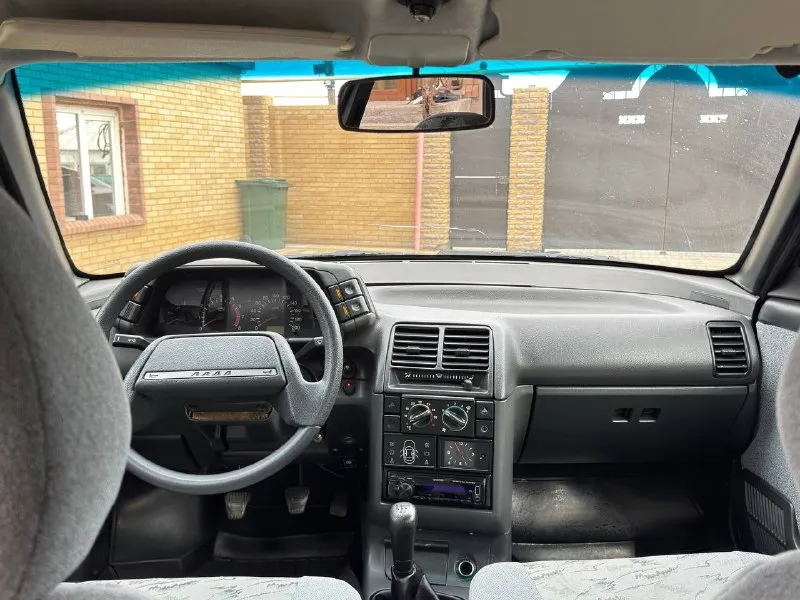 Продам ваз 2110 авто местное один владелец по птс автотека зелёная авто в родной краске в дтп не участвовала без гнили и рыжиков ориганльный пробег 136 тысяч установлен газ вписан в птс авто не каких вложений не требует цена 365 тысяч рублей все вопросы по телефону +79494906570 📲 tg: @belash010 📞 звоните: +7(949)4906570 - фотография - 8