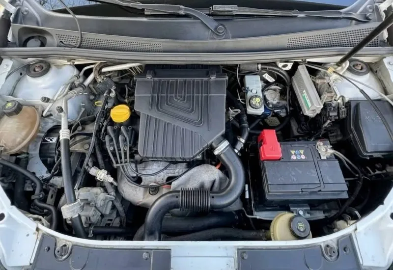 🇫🇷 renault logan 💰цена: 680 000р 🏢город: мариуполь 📅год выпуска: 2017 🧾пробег: 86 530 км. ⚙️двигатель: 1.6 8v. ⛽топливо: бензин/газ ⚙️кпп: механика 📞 телефон: +7-949-727-41-51 +7-949-551-91-52 +7-989-263-55-56 💾 оп. .. oji/40/e29c85.png')">✅ оцинкованный кузов ✅ южная эксплуатация ⛽️ гбо евро-4 вписан в птс 🚙 двигатель k7m 1.6 8v. самый надежный в линейке. ходовая без посторонних звуков, мягкая, высокий клиренс. ❄️ кондиционер, полный электропакет, гур, abs, airbag, оригинальная магнитола с bluetooth и usb, птф, центральный замок. улица шевченко 2️⃣6️⃣9️⃣ ➕автомобиль с пройденным техническим осмотром и готов к переоформлению. 🏦 возможна продажа в кредит по двум документам. - фотография - 9