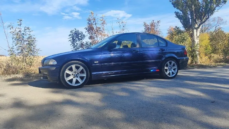 Цена 450₽ bmw e46✅ автомобиль на полном ходу ✅ документы в полном порядке любое переоформление✅ кузов не гнилой (есть моменты по лкп, машина 1998года выпуска) ходовая часть в хорошем состоянии, кондиционер, доводчики стекл, сигнализация, гур, хорошая музыка, новая резина, двигатель 1.9 м43б19.находится в харцызске, : +7 (949) 318-27-83 📞 звоните: +7(949)3182783 - фотография - 3