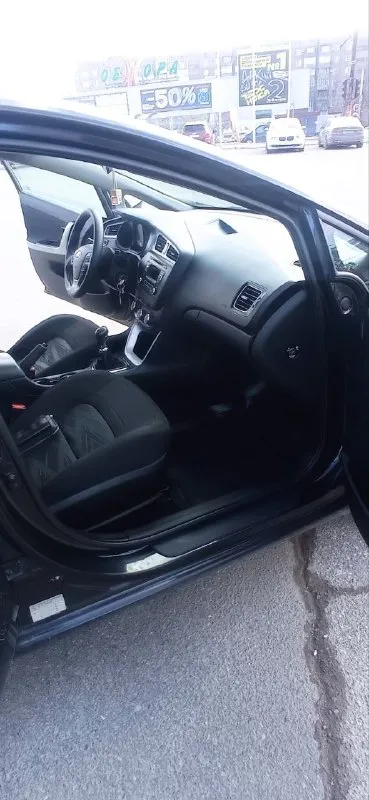 Kia сид 2014 года. 880₽ донецк. пробег оригинальный 170 т. не такси, не каршеринг, при осмотре покажем автотеку. отличное состояние, машина вся обслужена. по мотору и кпп проблем нет. кузов без рыжиков. все стекла заводские, включая лобовое. кондиционер работает. салон отличный, без дефектов. собственник по документам, любое оформление. торга нет. +79494850271 📲 tg: алексей 📞 звоните: +7(949)4850271 - фотография - 9
