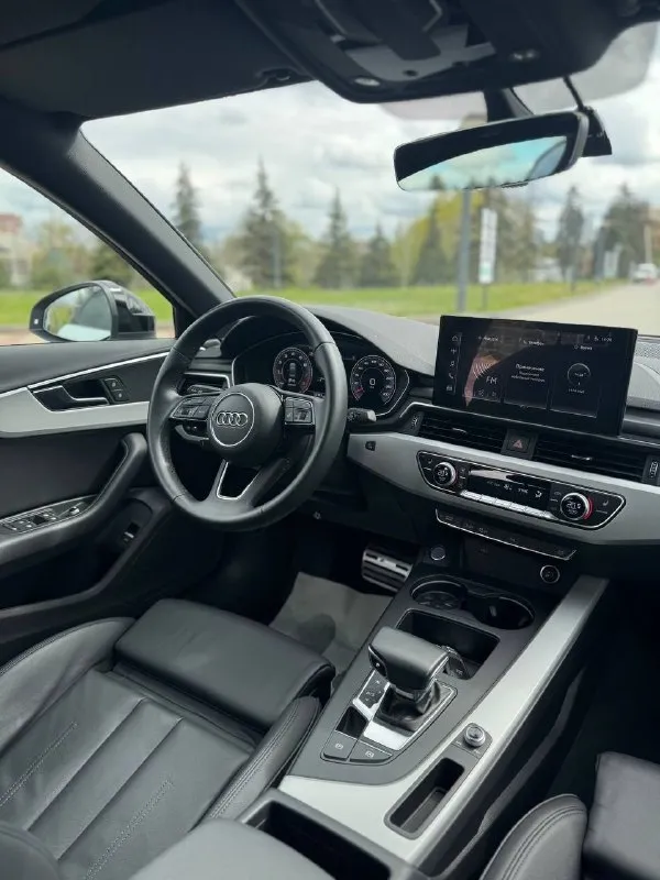 🚘 audi a4 2.0 s-line 🚙 ✅ 2021 год / 05 месяц ✅ 2.0т / бензин / акпп ✅ 12.000 km родного пробега 🔹 официальный автомобиль из германии. с минимальным пробегом и в отличном состоянии. 🔥 s-line • led приборная панель, start-stop, подогрев руля и сидений, тёмный потолок. • раздельный климат-контроль, адаптивный круиз-контроль, контурная подсветка салона. • drive-select, парктроники, камера заднего вида, складывание зеркал. • мультимедиа расширенного типа на русском языке с carplay. • кузов покрыт керамическим составом. • 2 ключа, новый комплект летней резины. 🚗 автомобиль полностью обслужен. состояние нового. возможен обмен, а также продажа в кредит. 💸 3.500.000 ₽ +79495051515 (+telegram) 📞 🇷🇺 звоните: +79495051515 - фотография - 9