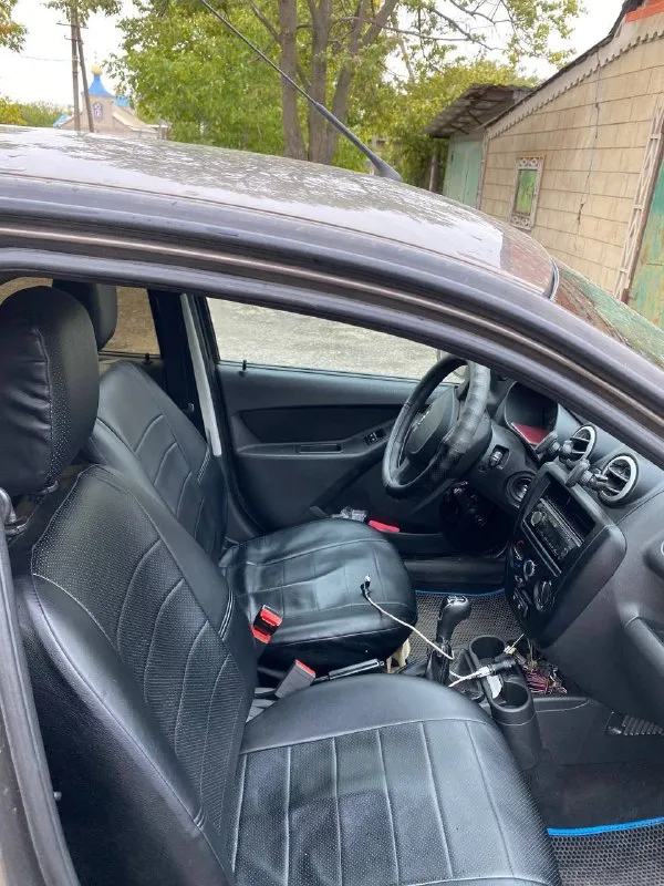 Продам газ не вписан стоит музыка я владелец по стс лада гранта 2016г стеклоподьемники кондиционер abs электроподогрев зеркал 470 000₽ торг у капота осмотр в амвросиевском районе тел. +79493275500 t. me/nenormativnui - фотография - 5