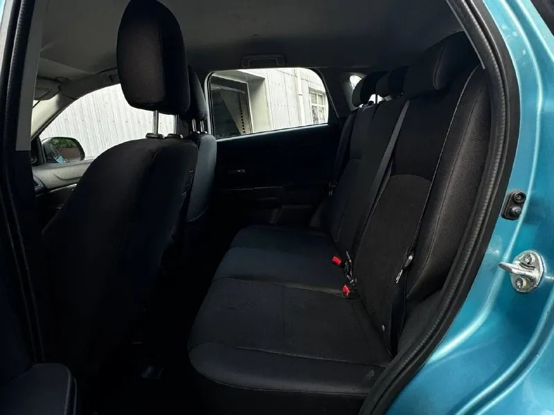 Mitsubishi asx рейсталенг
Год выпуска:2013
Объём :1.6.v16
Кпп механическая
Родной пробег:129.000км

Авто в родном окрасе, без дтп!
История автомобиля прозрачна и чиста, чему свидетельствует автотека.
Автомобиль был пригнан с японии, за все время эксплуатации 1 единственный собственник, обслуживался всегда у официального дилера по регламенту,
Все замены фиксировались всегда в сервисной книжке, все чеки имеются
Недавно сделали полное т. О
Автомобиль без вложений!

Компактный кроссовер
С идеальным сочетанием,
Механической коробкой передач и цепным двигателем 1.6
Автомобиль подходит для разных видов эксплуатации, уверен будущий владелец будет очень доволен авто
В комплекте с автомобилем идет летняя резина с дисками

Комплектация:электро зеркала, кондиционер, электро стеклоподъемники, подогрев сидений, подогрев стекл, мультимедия, бортовой компьютер, aux, bluetooth, и много чего прочего для комфортного пользования.

Продажа через переоформление в мрэо

Цена 1.025.000руб

+7(949)-051-41-89

Г. Донецк - фотография - 10